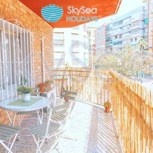 https://spanish-style-flat-malaga.1costadelsol.com
