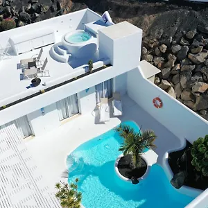 https://villas-veaco-supreme-bahia-azul.in-canary-islands.com