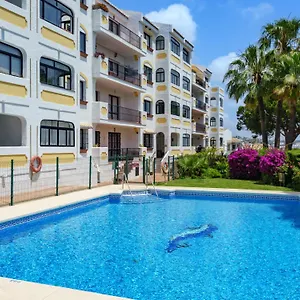 https://apartment-las-acacias3.es-andalucia.com