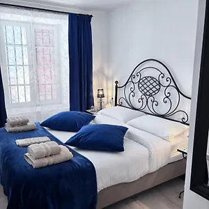Shanti's Andalusian , Málaga Spagna