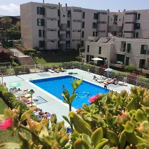 https://residencia-las-vinas.in-canary-islands.com